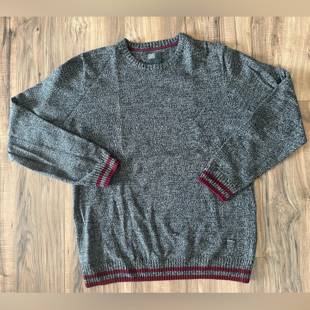 O’Neill mens sweater. Size large